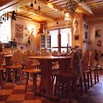 Pod Bandera Bed & Breakfast 3*