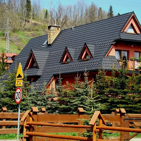 Alojamento de Acomodação e Pequeno-almoço Pod Bandera