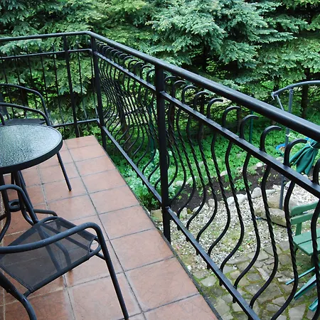 Pod Bandera Bed & Breakfast 3*