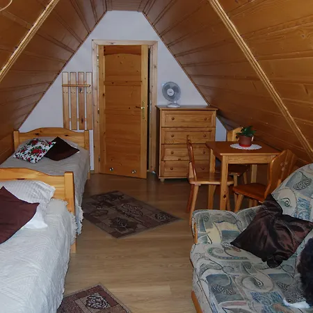 Pod Bandera Bed & Breakfast